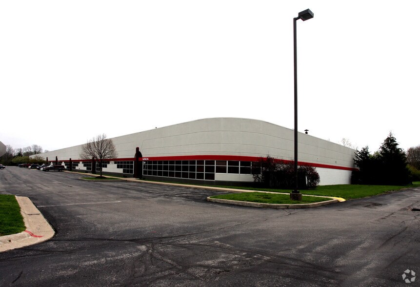 7301 Georgetown Rd, Indianapolis, IN à vendre - Photo principale - Image 1 de 3