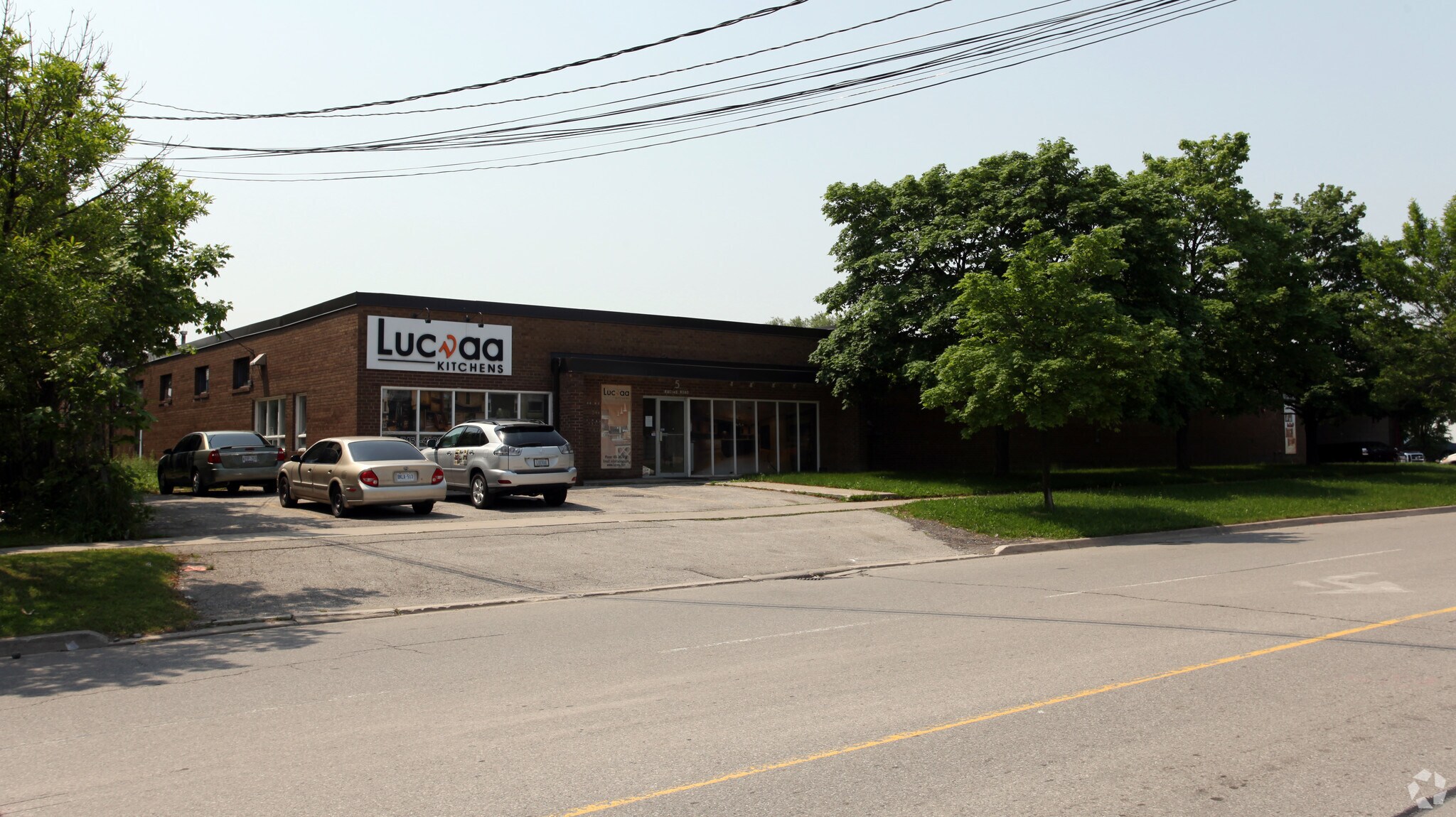 5 Racine Rd, Toronto, ON à vendre Photo principale- Image 1 de 1