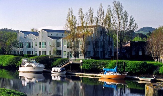 603-617 2nd St, Petaluma, CA à louer - Photo du bâtiment - Image 2 de 6