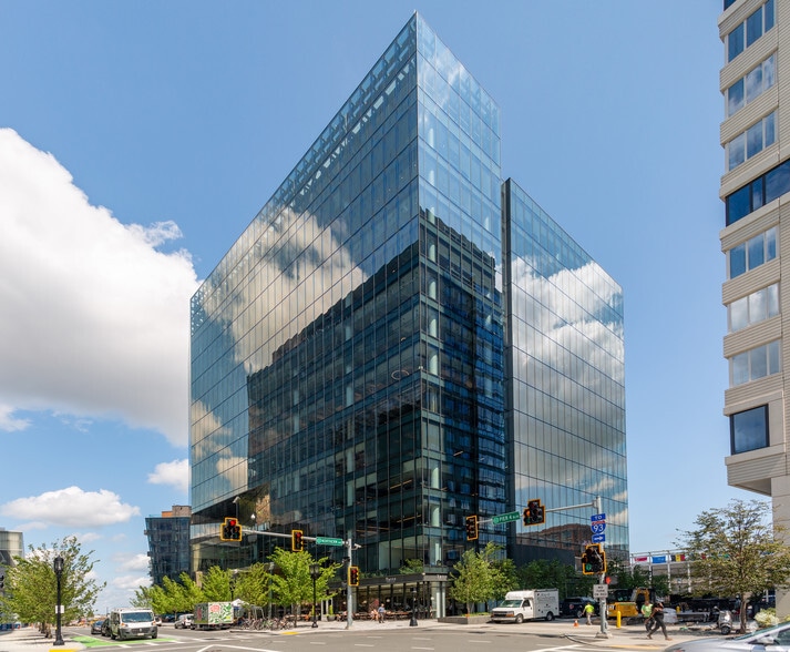 200 Pier Four Blvd, Boston, MA for lease - Building Photo - Image 2 of 11