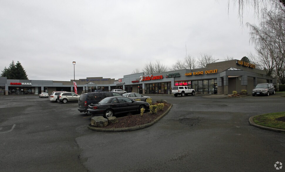 11705 SW Pacific Hwy, Tigard, OR for lease - Building Photo - Image 1 of 5