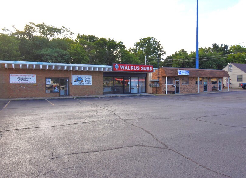 1305-1363 S Raccoon Rd, Austintown, OH à vendre - Photo du bâtiment - Image 3 de 19