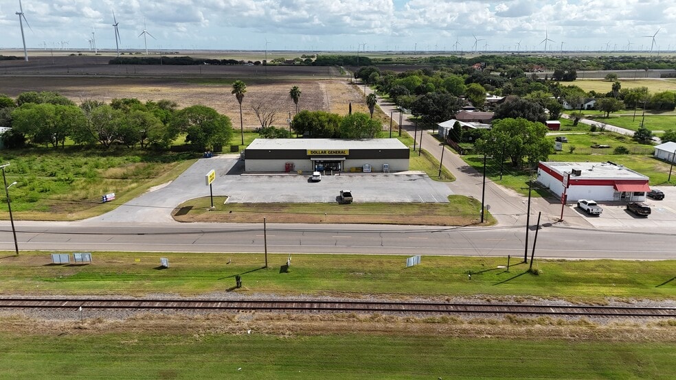 8422 Business 77, Lyford, TX for sale - Building Photo - Image 2 of 4