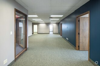 1111 S Alpine Rd, Rockford, IL for lease Interior Photo- Image 2 of 2