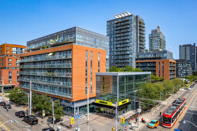 Plus de détails pour 1 Cole St, Toronto, ON - Multi-résidentiel à vendre