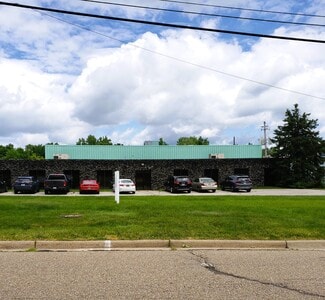Plus de détails pour 2035 Midway Dr, Twinsburg, OH - Industriel à vendre