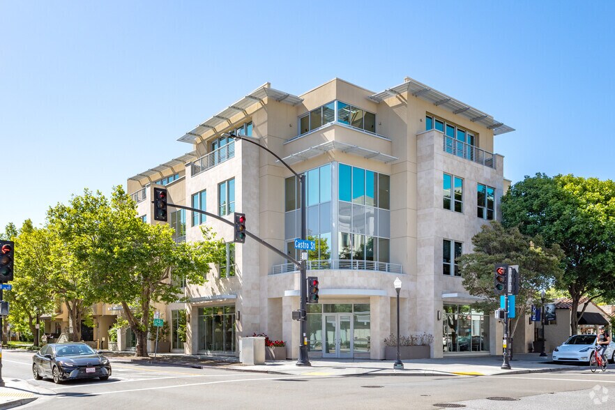 605-650 Castro St, Mountain View, CA à louer - Photo du bâtiment - Image 2 de 13
