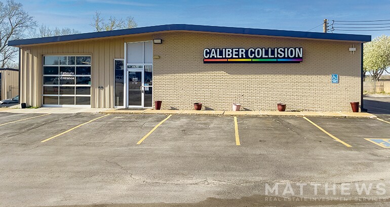 8420 G St, Omaha, NE à vendre Photo du bâtiment- Image 1 de 1