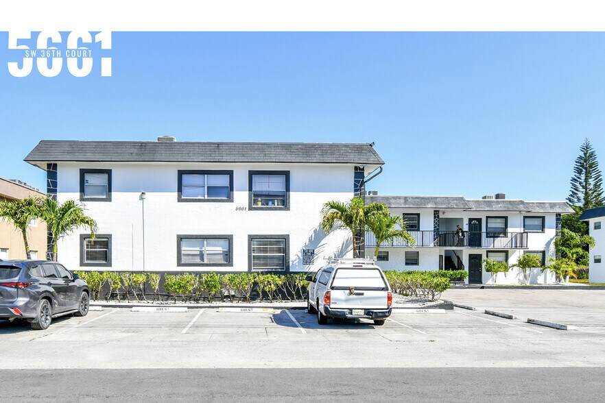 5661 SW 36th Ct, Davie, FL à vendre - Photo principale - Image 1 de 5