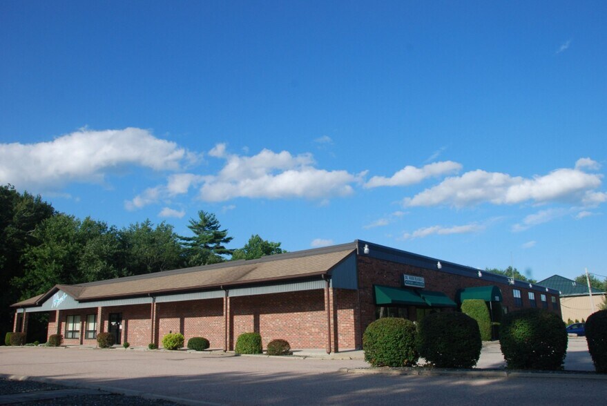 1193 Tiogue Ave, Coventry, RI à louer - Photo du bâtiment - Image 2 de 15