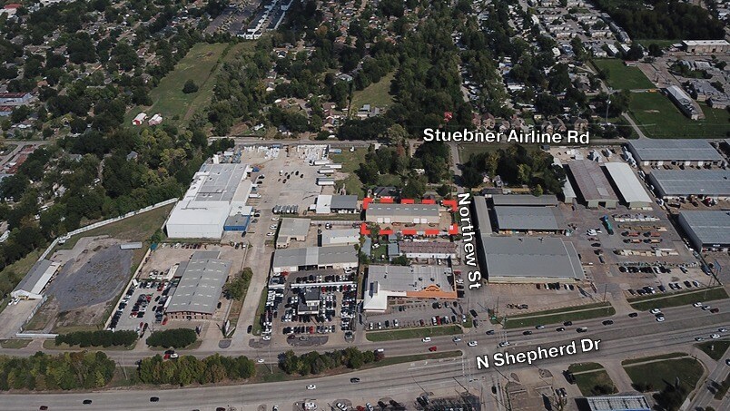632 Northew St, Houston, TX à louer - Aérien - Image 3 de 7