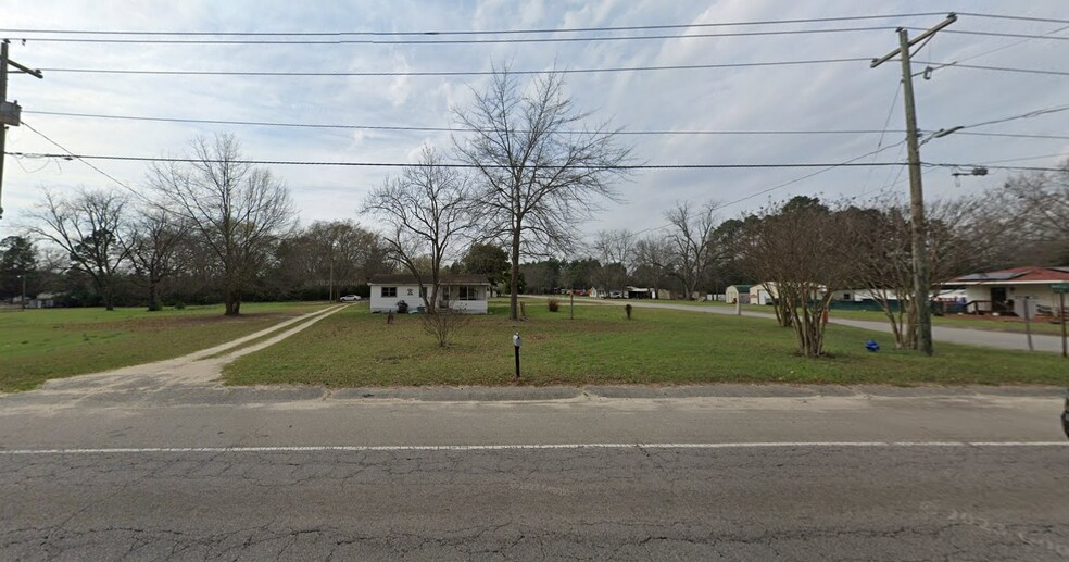 412 Pine St, Pelion, SC à vendre - Photo du bâtiment - Image 2 de 5