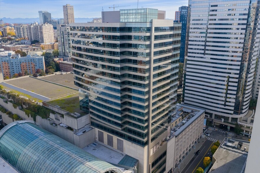 701 Pike St, Seattle, WA for lease - Building Photo - Image 2 of 10