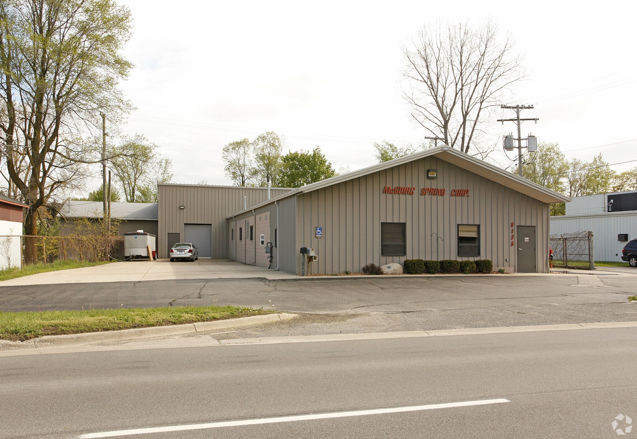 6135 W Grand River Rd, Brighton, MI for sale Primary Photo- Image 1 of 6