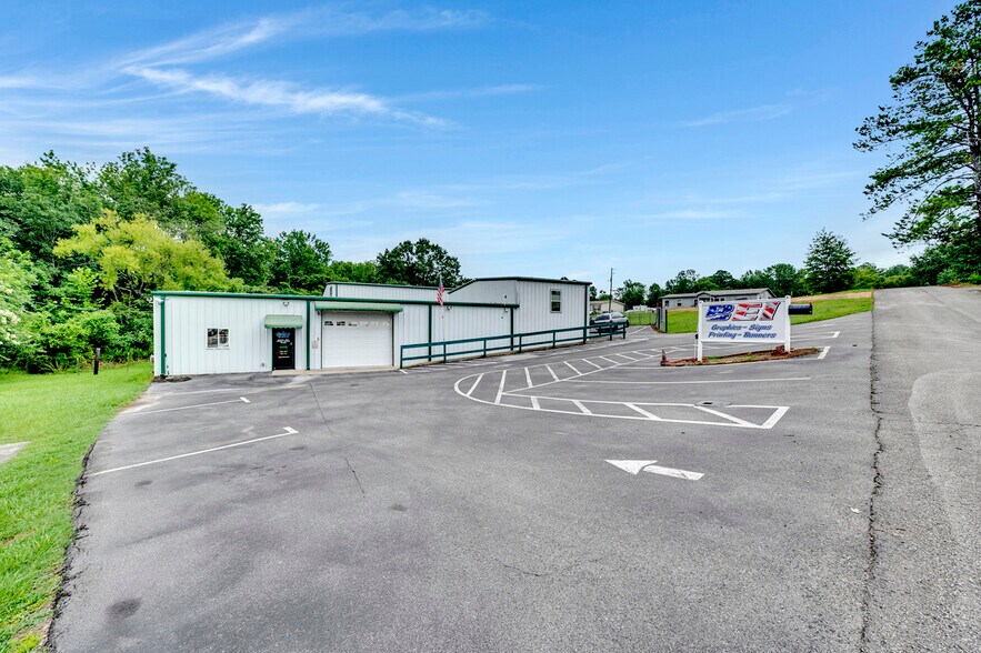 53 Oakley Ave, Odenville, AL à vendre - Photo du bâtiment - Image 3 de 41