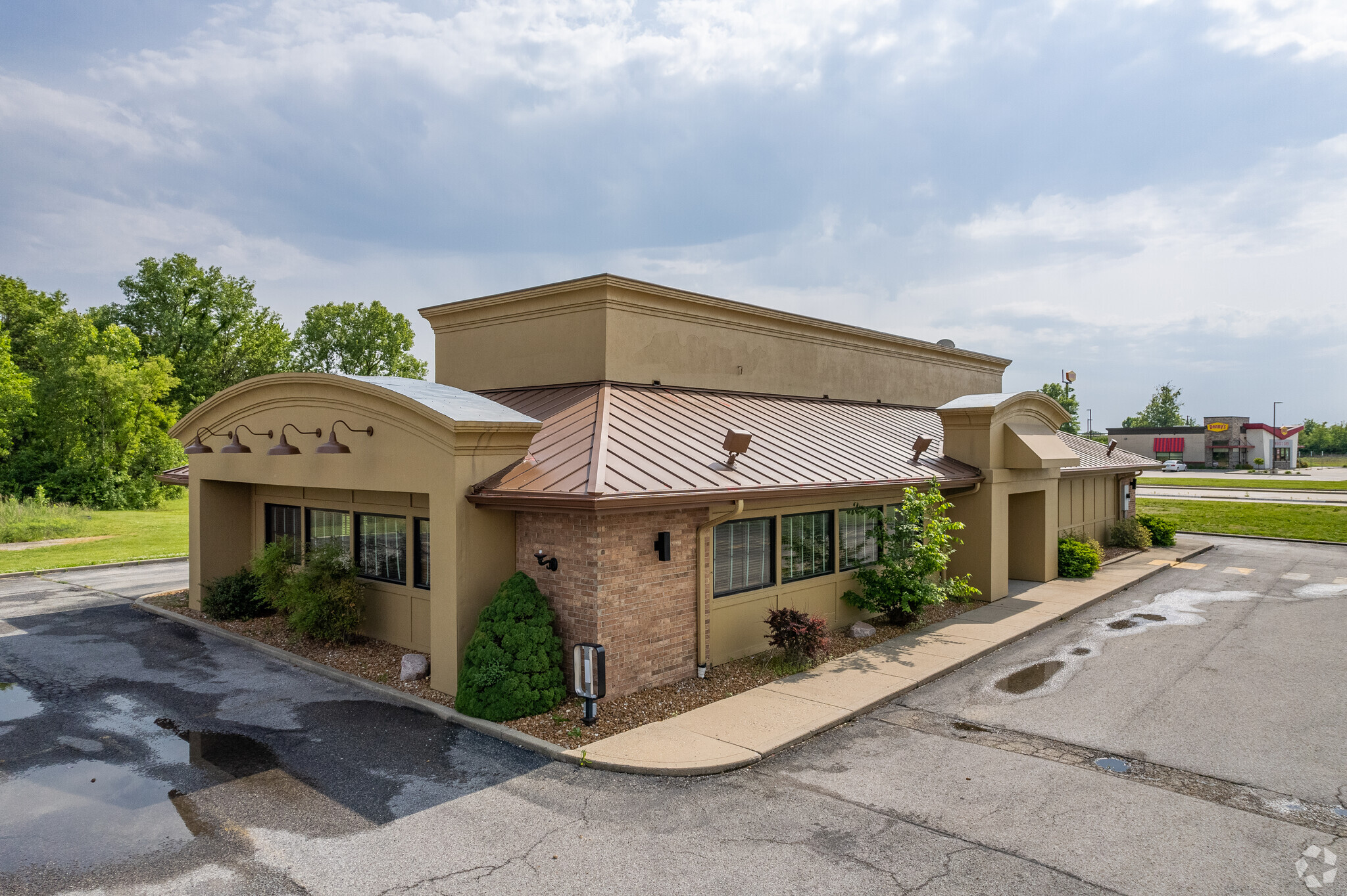 1551 W Main St, Salem, IL for sale Building Photo- Image 1 of 1