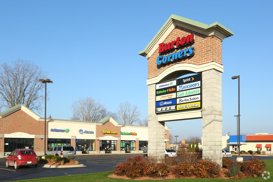 2456 S Center Rd, Burton, MI for lease - Building Photo - Image 1 of 19