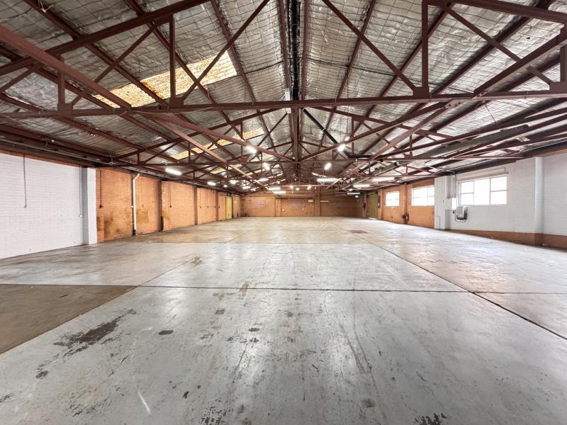 33-35 Warren Ave, Bankstown for lease Interior Photo- Image 1 of 3