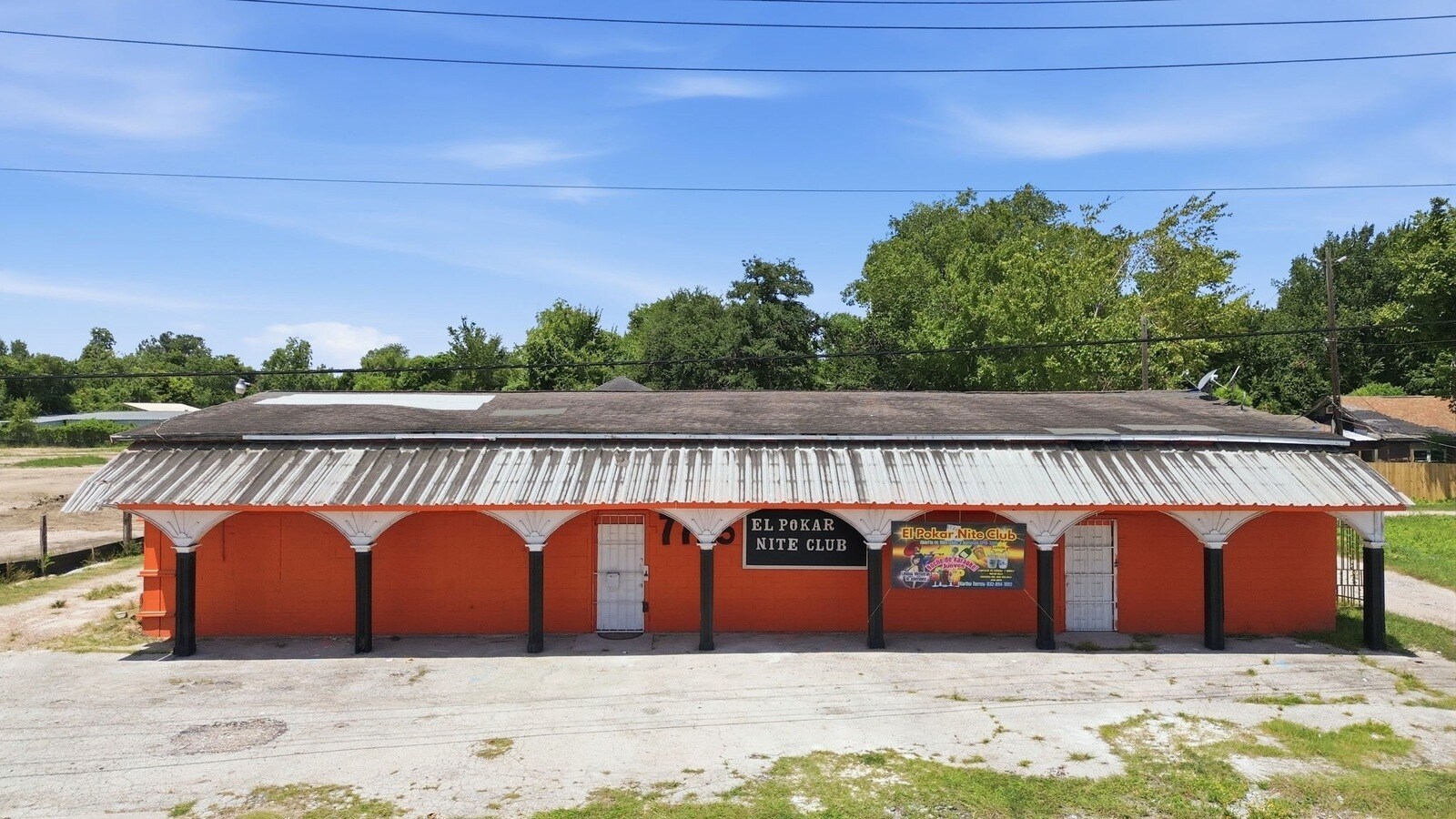 7715 W Hardy Rd, Houston, TX à vendre Photo principale- Image 1 de 16
