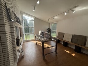 806 Penny Ave, East Dundee, IL à louer Photo intérieure- Image 1 de 15