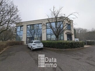 Plus de détails pour 14 Rue Le Corbusier, Créteil - Bureau à louer