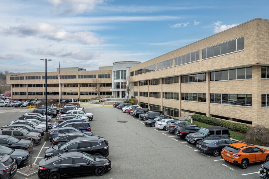 445 South St, Morristown, NJ à louer - Photo du bâtiment - Image 2 de 5