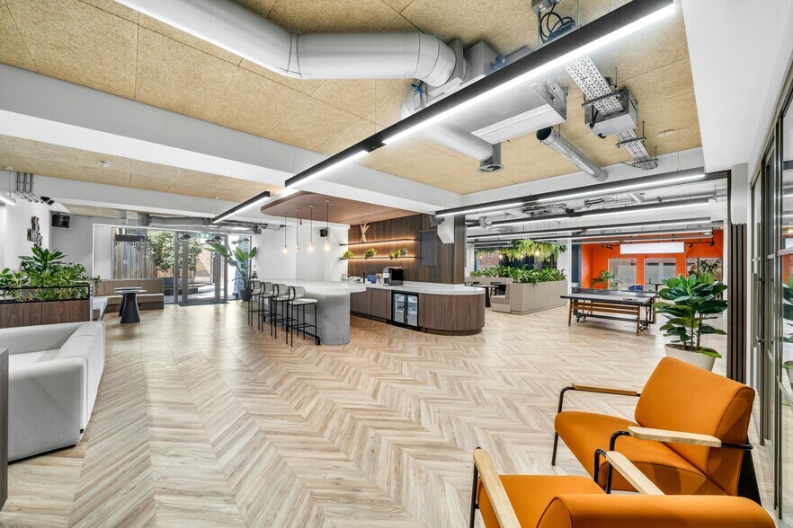 12 Roger St, London for lease - Building Photo - Image 3 of 5