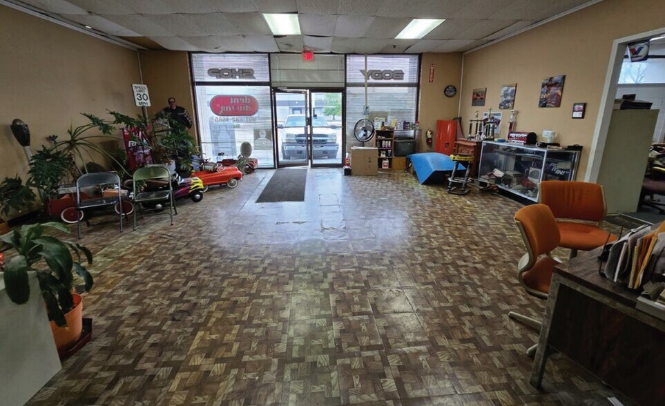 3751 New Getwell Rd, Memphis, TN for lease - Interior Photo - Image 2 of 4
