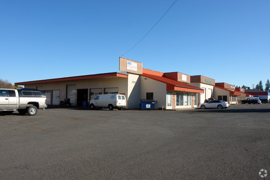 3100-3110 NE Minnehaha St, Vancouver, WA for lease - Building Photo - Image 2 of 5