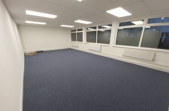 41 Imperial Way, Croydon for lease Interior Photo- Image 1 of 3