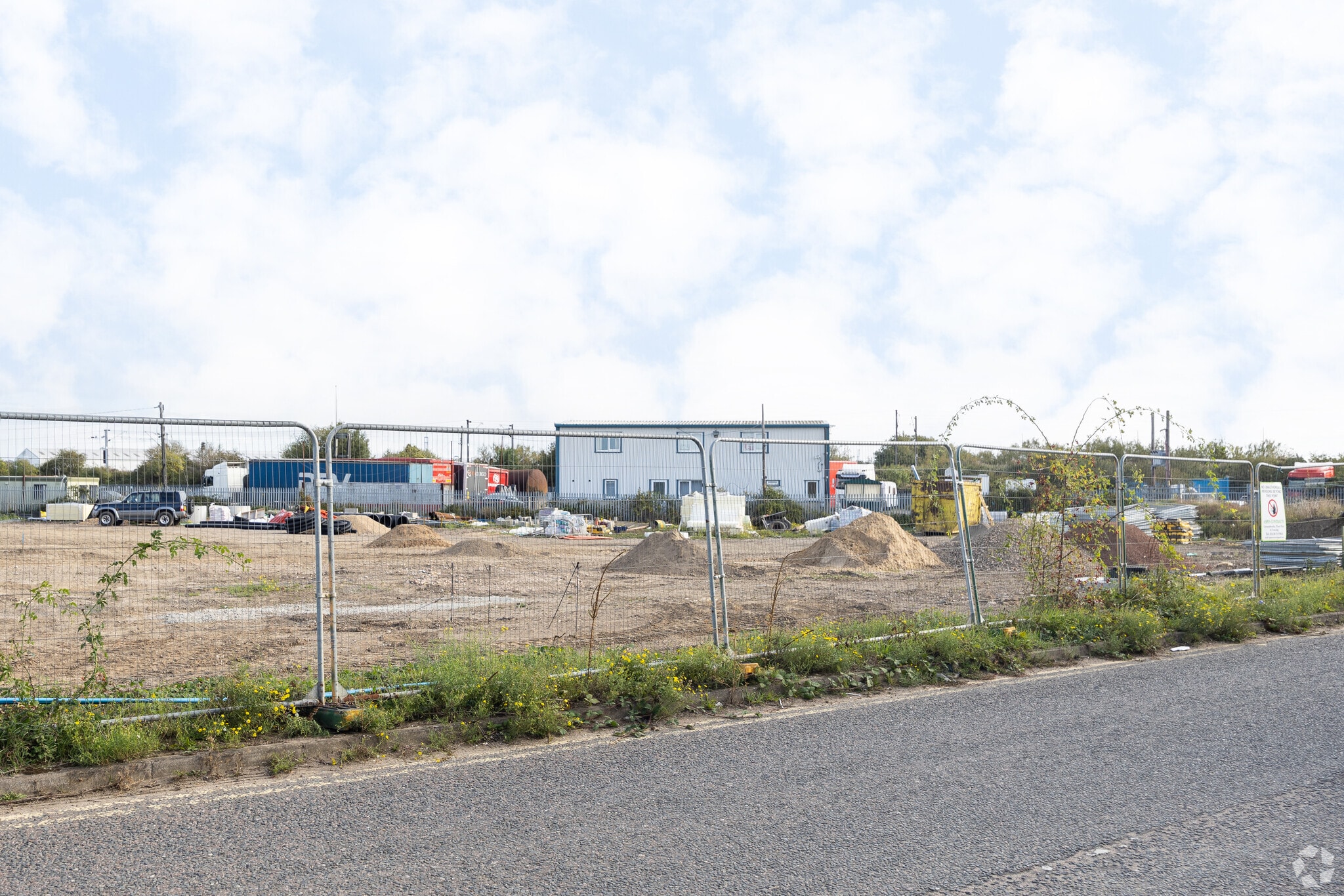 Freshfields Rd, Parkeston for lease Primary Photo- Image 1 of 2