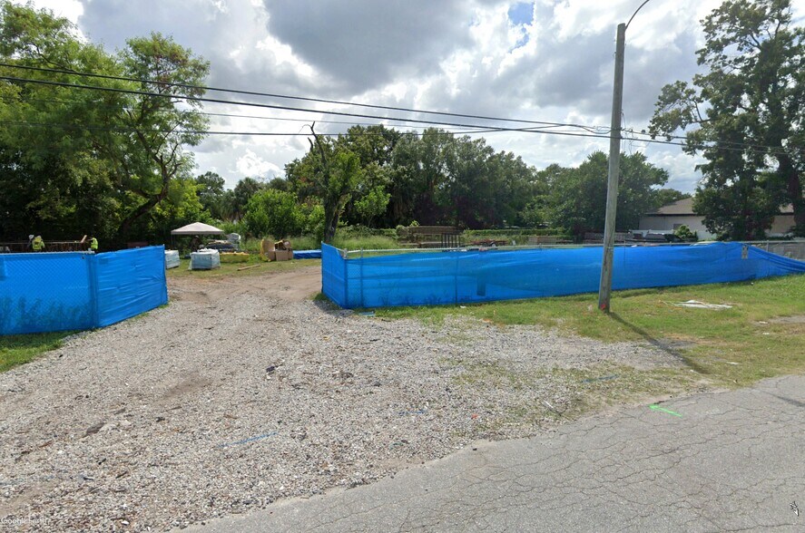 3810 W State St, Tampa, FL à louer - Photo du bâtiment - Image 1 de 3