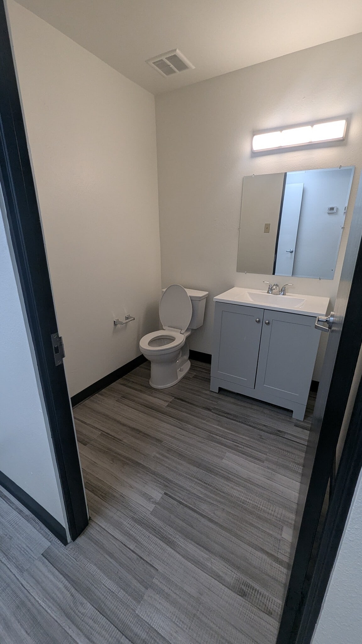 4014 E Broadway Rd, Phoenix, AZ for lease Interior Photo- Image 1 of 5