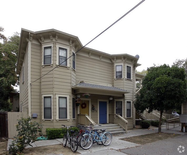 509 4th St, Davis, CA for lease - Building Photo - Image 2 of 4