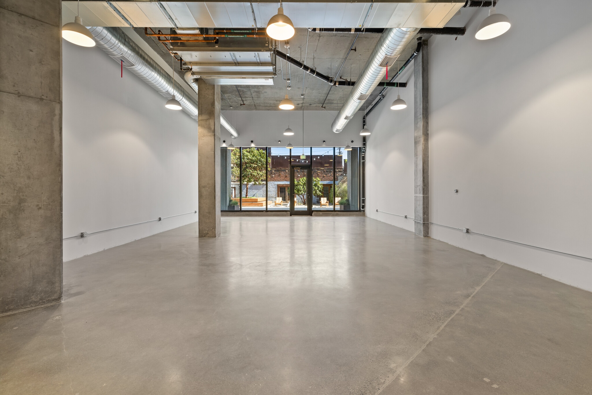 525 S Santa Fe Ave, Los Angeles, CA for lease Building Photo- Image 1 of 7