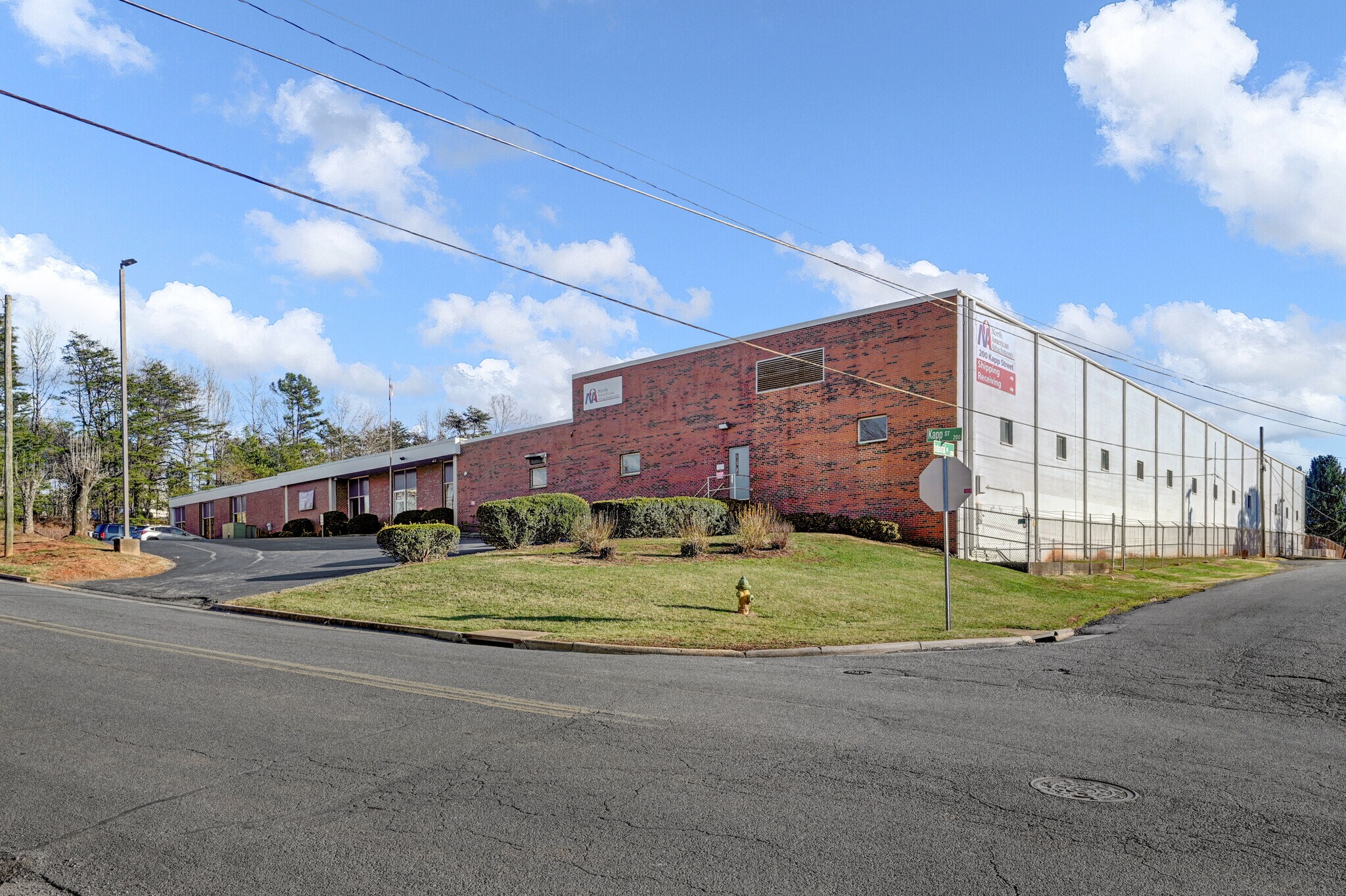 200 Kapp St, Winston-Salem, NC for lease Building Photo- Image 1 of 21