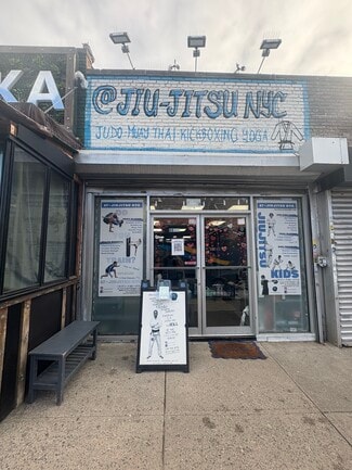More details for 8022 Northern Blvd, Jackson Heights, NY - Retail for Lease