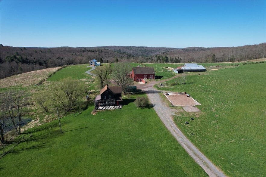 356 Gabel Rd, Callicoon, NY for sale - Building Photo - Image 2 of 50