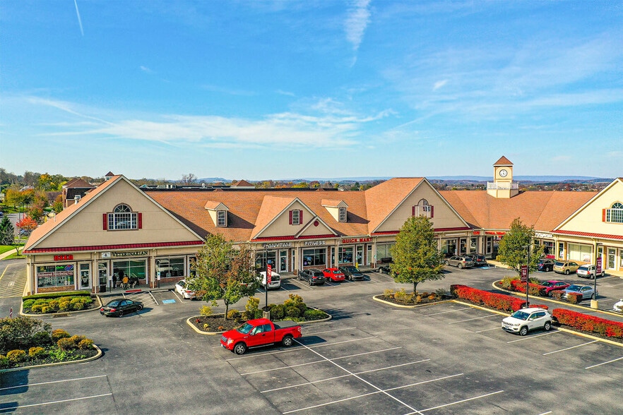 850 Golden Dr, Blandon, PA for lease - Building Photo - Image 2 of 18