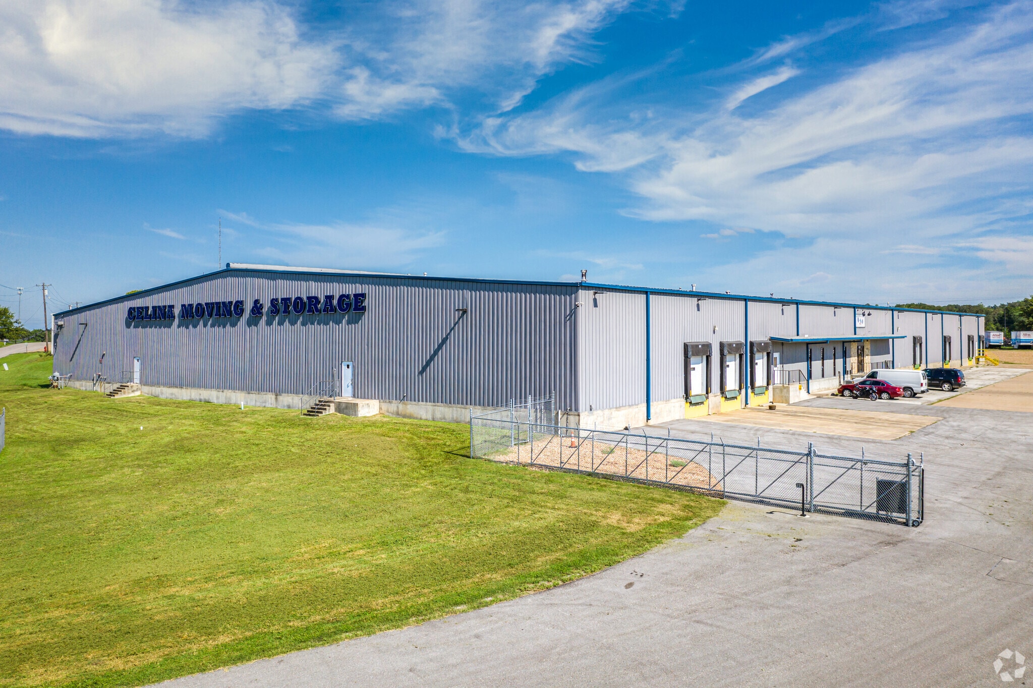 1402 E Hacienda St, Bellville, TX for lease Building Photo- Image 1 of 10