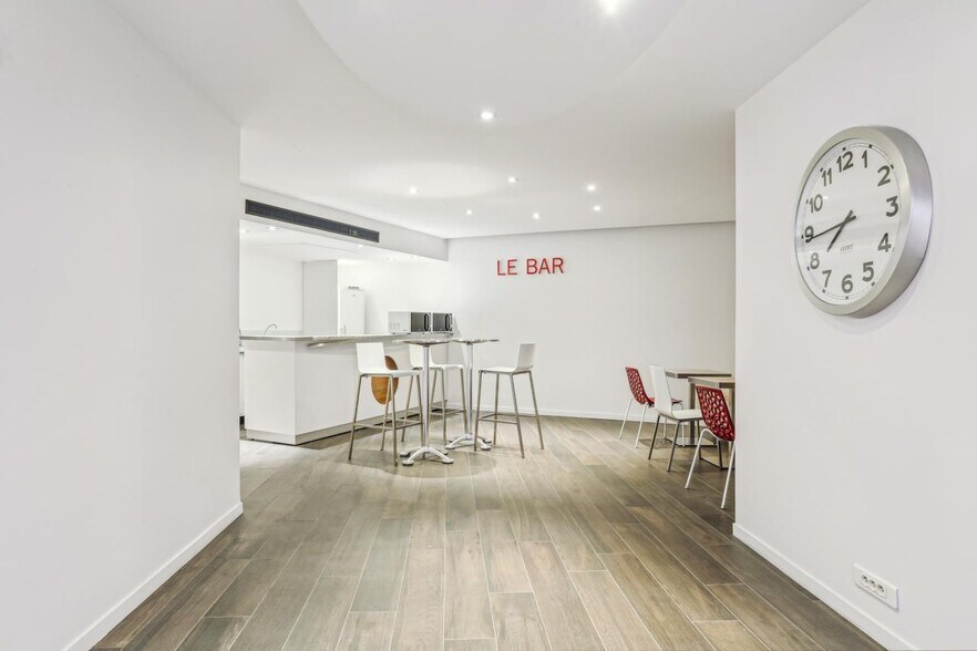 34 Rue Jean Jaurès, Puteaux à louer - Photo intérieure - Image 3 de 13