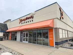 364 Maine Mall Rd, South Portland, ME à louer Photo du bâtiment- Image 1 de 18