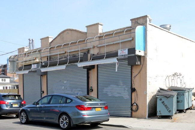 More details for 2505 Seagirt Ave, Far Rockaway, NY - Retail for Sale