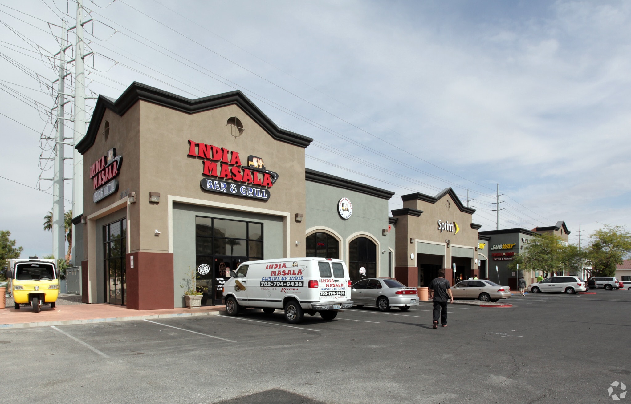 1040 E Flamingo Rd, Las Vegas, NV for lease Building Photo- Image 1 of 4
