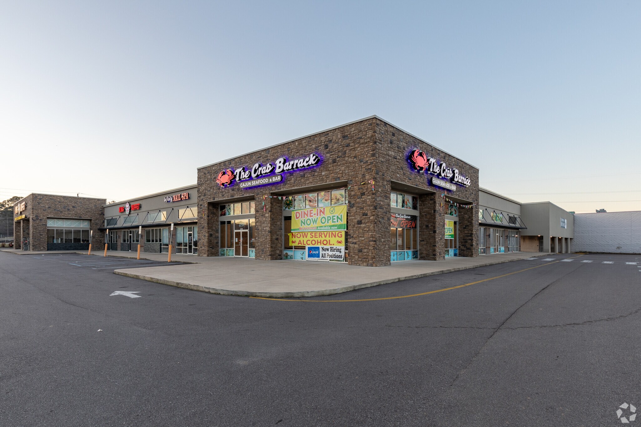 7845-7893 Crestwood Blvd, Birmingham, AL for lease Primary Photo- Image 1 of 12