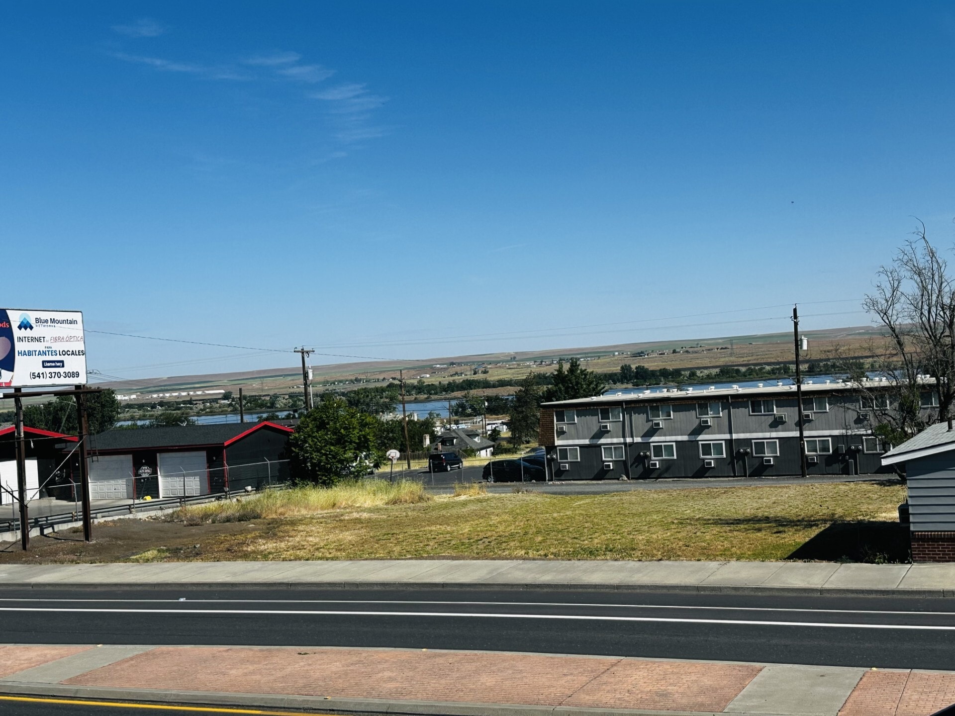 6th St, Umatilla, OR for sale Aerial- Image 1 of 3