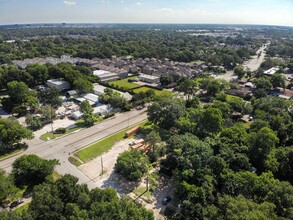 2012 Hoskins Dr, Houston, TX - AÉRIEN  Vue de la carte - Image1