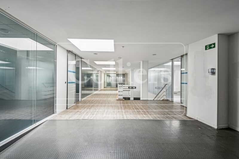 40 Avenue Jules Cantini, Marseille for sale - Interior Photo - Image 3 of 9