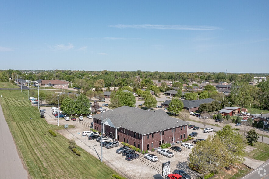 298 Clear Sky Ct, Clarksville, TN à louer - Aérien - Image 3 de 6
