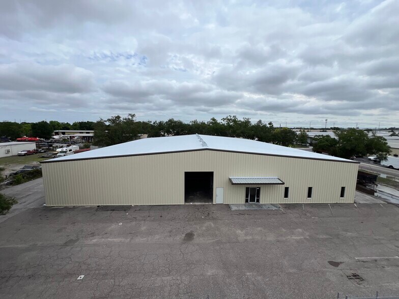 4625 N 122nd Ave, Clearwater, FL à louer - Photo du bâtiment - Image 3 de 15